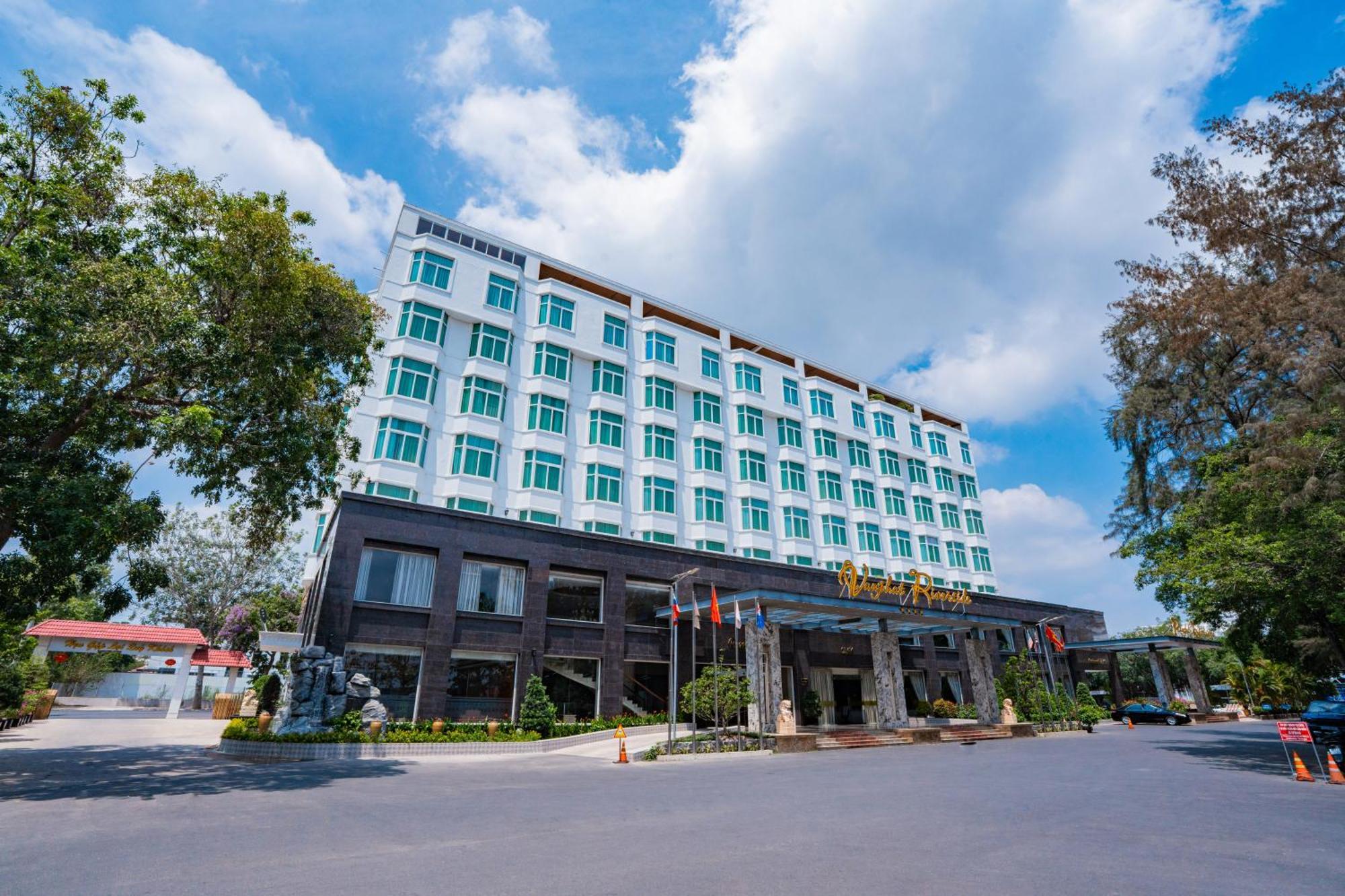 Van Phat Riverside Hotel Кантхо Экстерьер фото