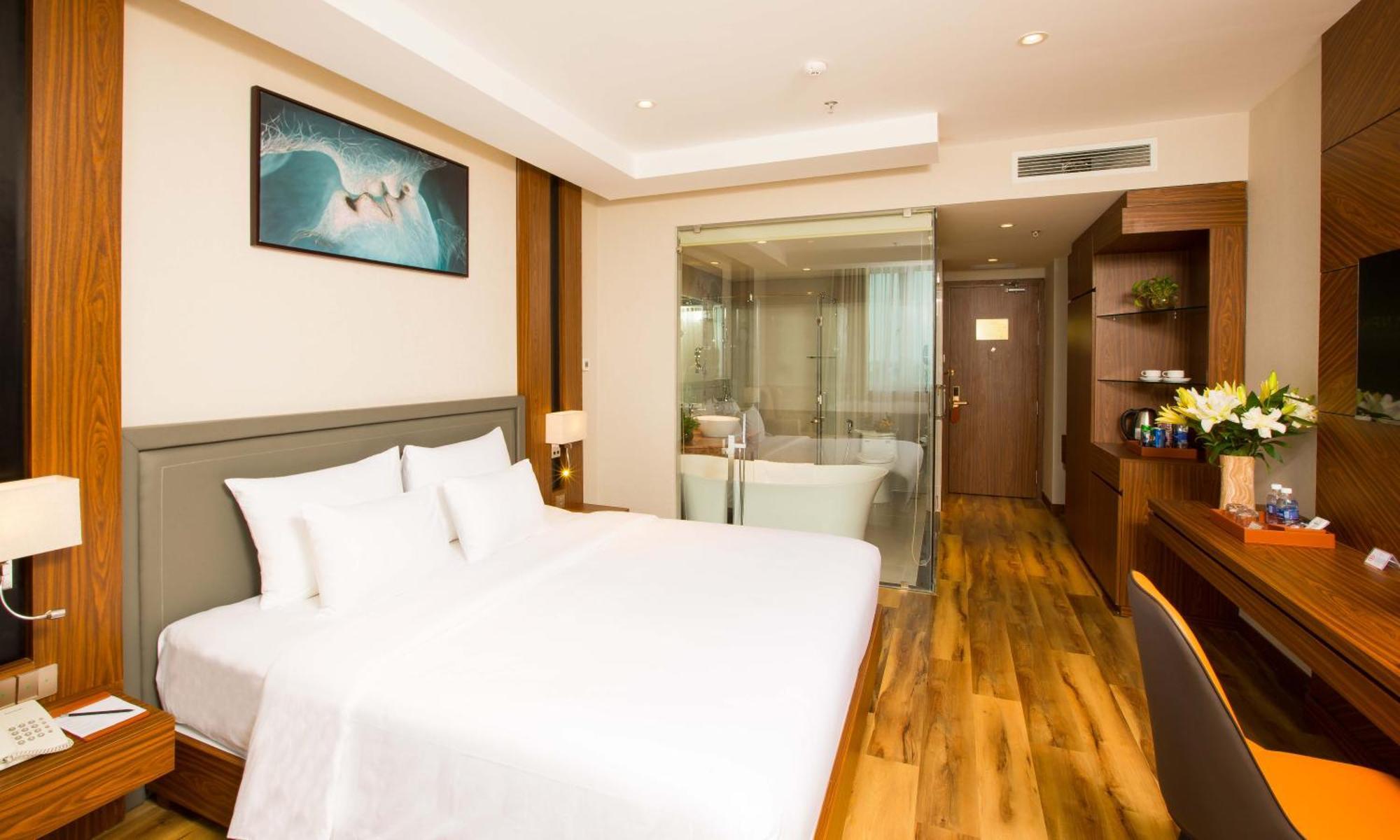 Van Phat Riverside Hotel Кантхо Экстерьер фото